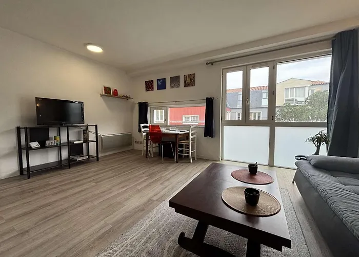 Appt - - Lr250-a102 * La Rochelle (Charente-Maritime)